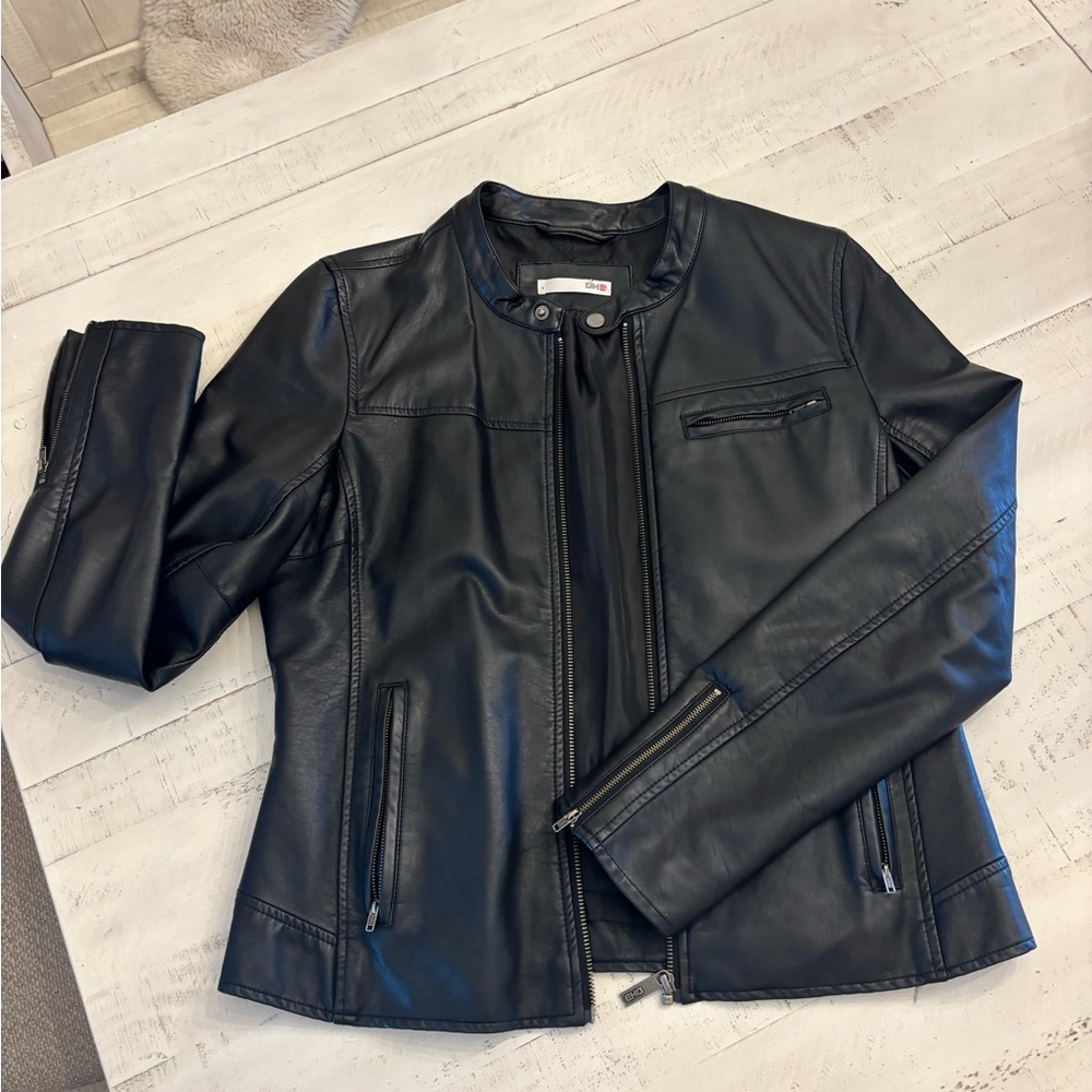DH3 Black faux Leather Jacket, Like New, Size L/M